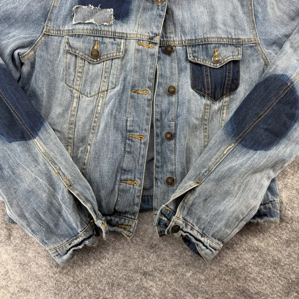 dELiA*s Denim Jacket Womens L Blue Patchwork Distressed Trucker Jean Jacket - Picture 3 of 16